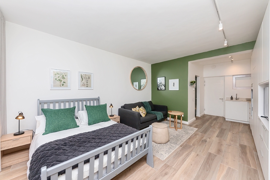 0 Bedroom Property for Sale in Mouille Point Western Cape